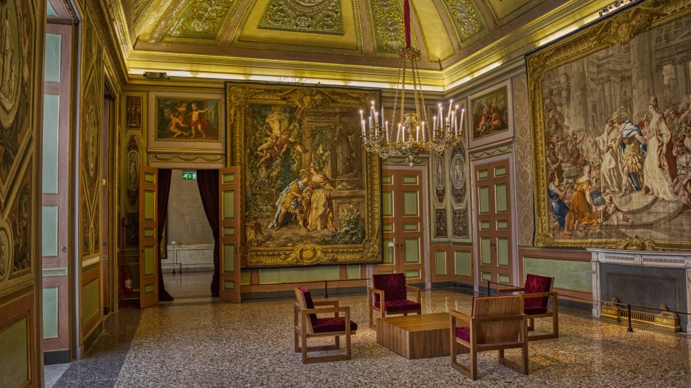 אחד החדרים המפוארים בפלאצו ריאלה