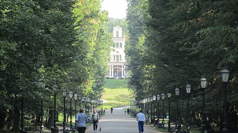 פארק מָקסימיר (יום  3, אתר <span class='num-1 poi_bullet_num'></span>)