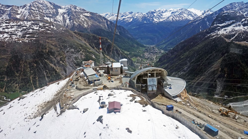 הנוף מתחנת הביניים של סקייוויי מונטה ביאנקו