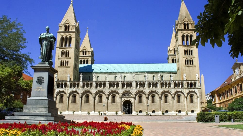 קתדרלת פטרוס הקדוש בפֶּץ׳