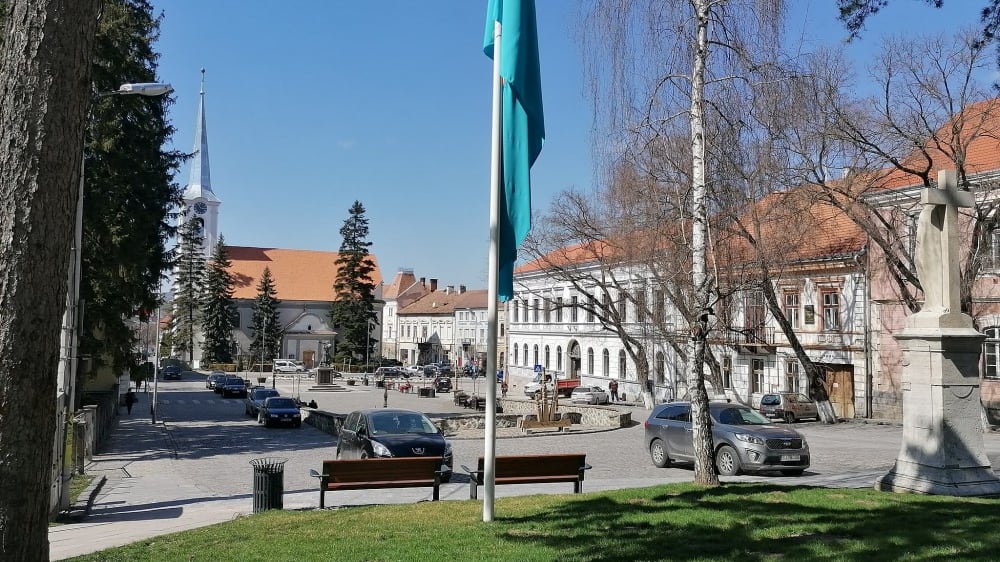 כיכר מָרטון אָרון