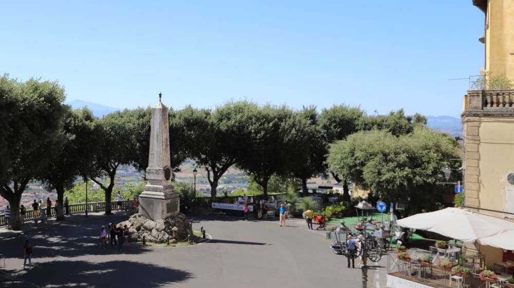 פיאצה גריבּאלדי