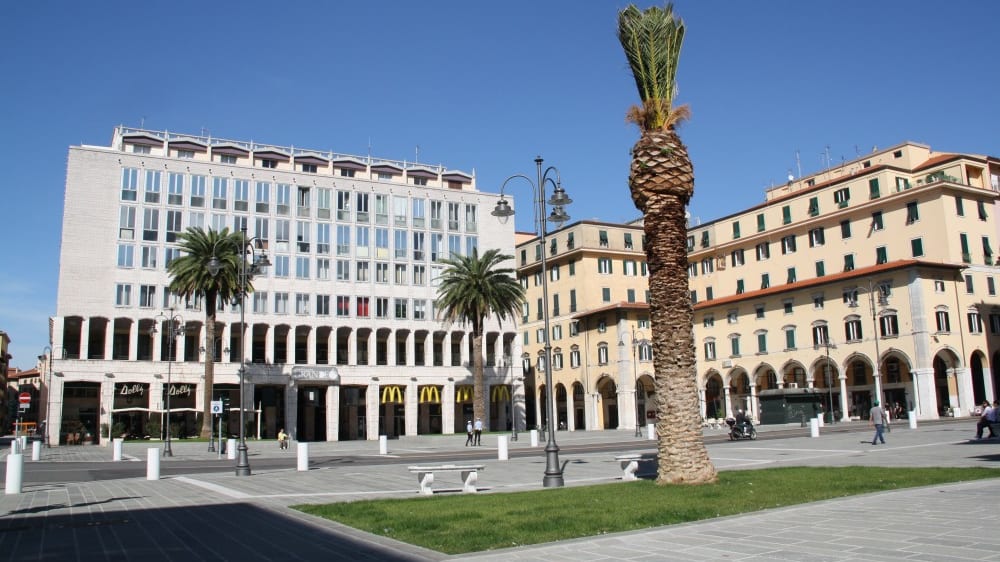 פיאצה גראנדֶה