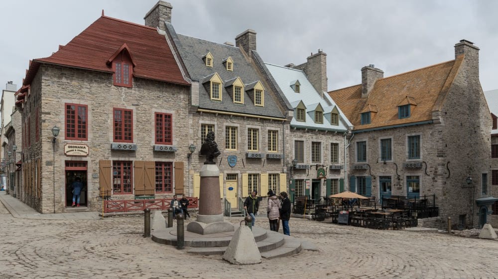 פלאס רוּאַיאל