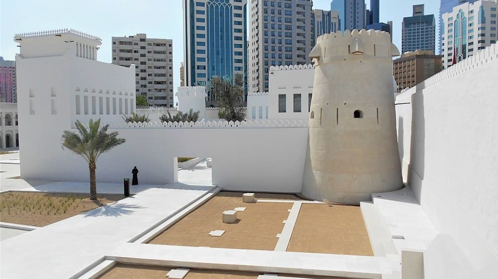 קאסְר אָל חוֹסְן