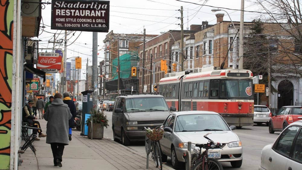 קווין סטריט וֶוסט