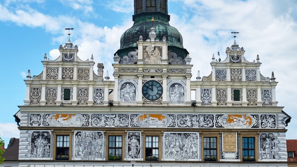 בית העירייה של סְטְרז׳יבְּרוֹ