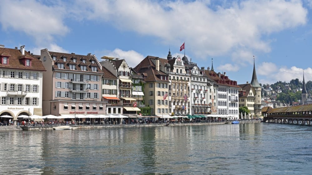 ראטהָאוּסקֶה, טיילת מקסימה לאורך הנהר