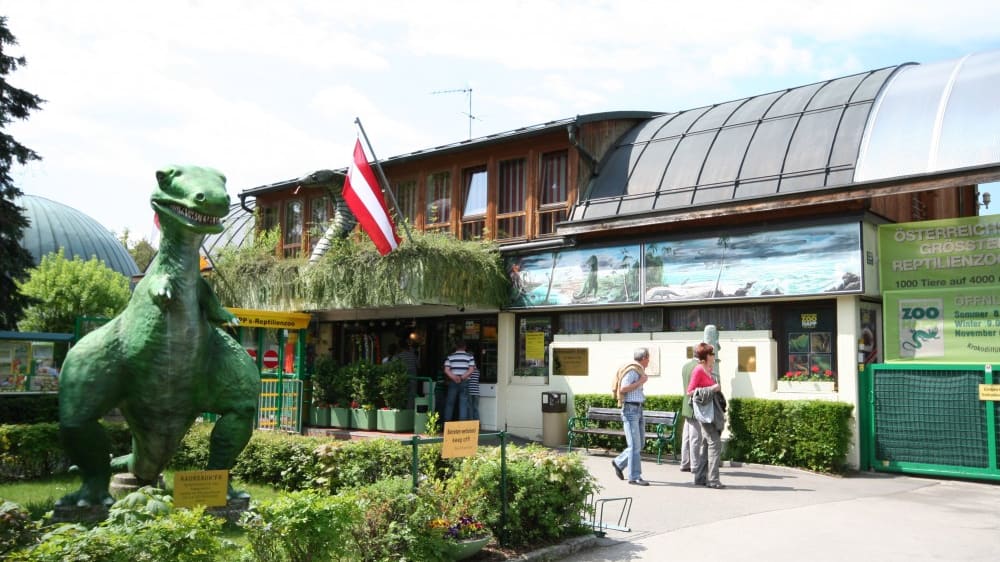 הכניסה לפארק הזוחלים האפּ