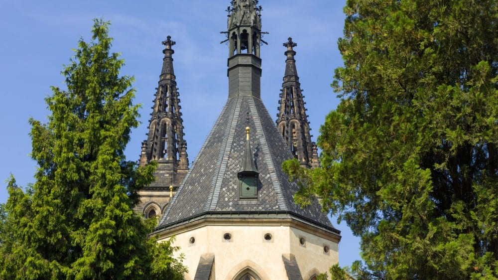 בזיליקת פאולוס ופטרוס הקדושים