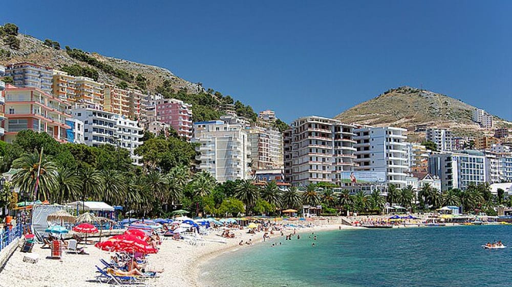 חוף סָרָנְדָה