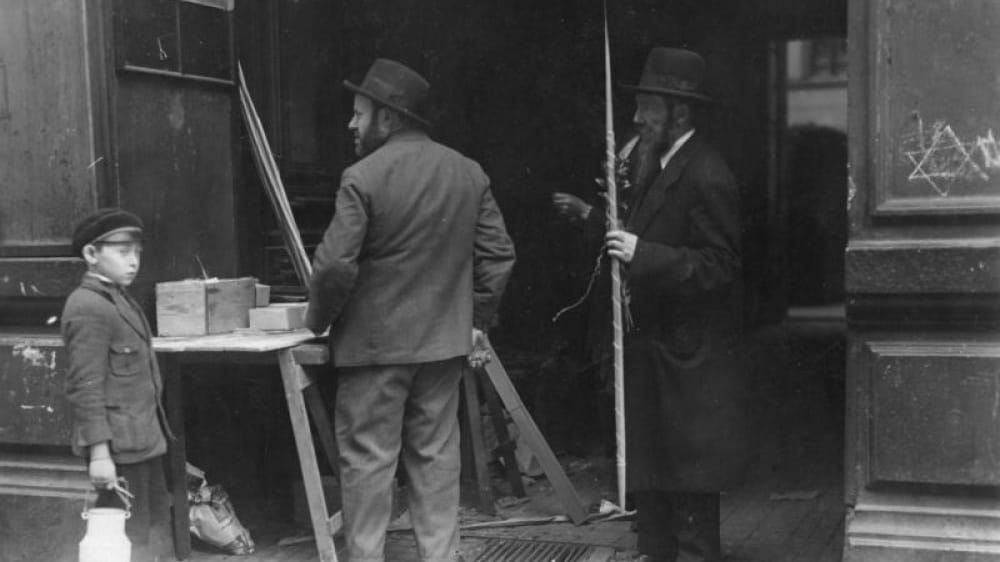 יהודים בשוֹינֶנְפירטֶל