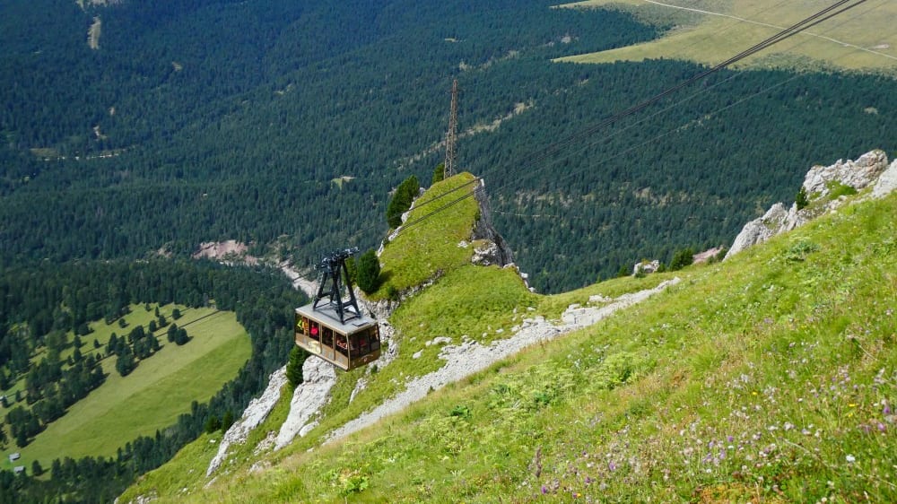 הרכבל לפסגת סֶשֶׁדָה