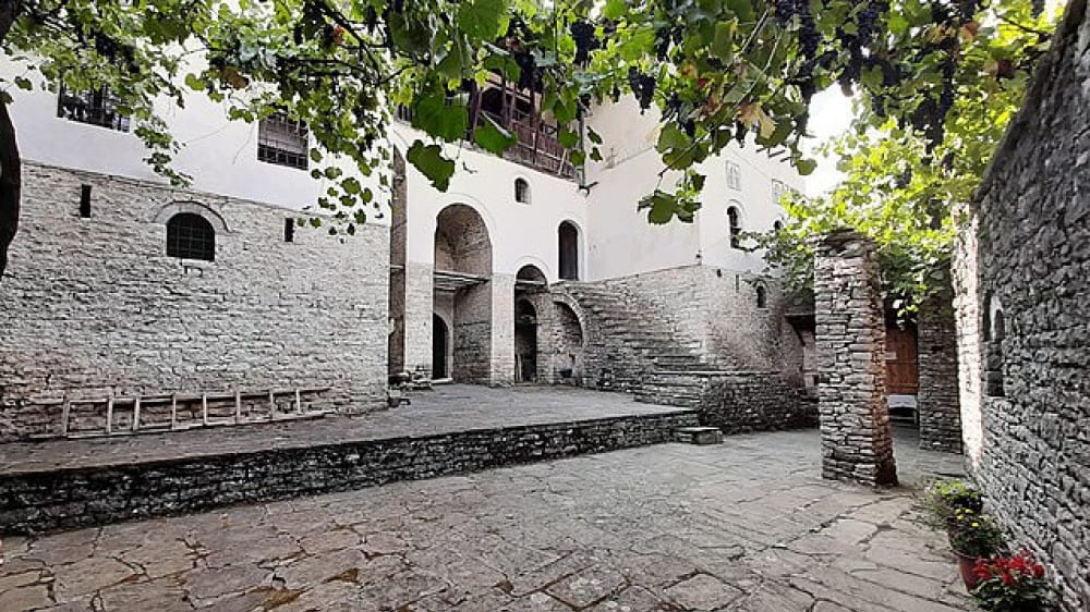 בית סְקֶנְדוּלי