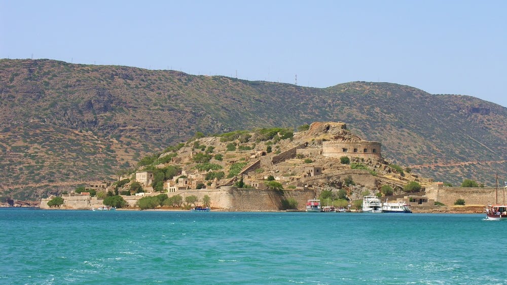 האי סְפִּינָלוֹנְגָה