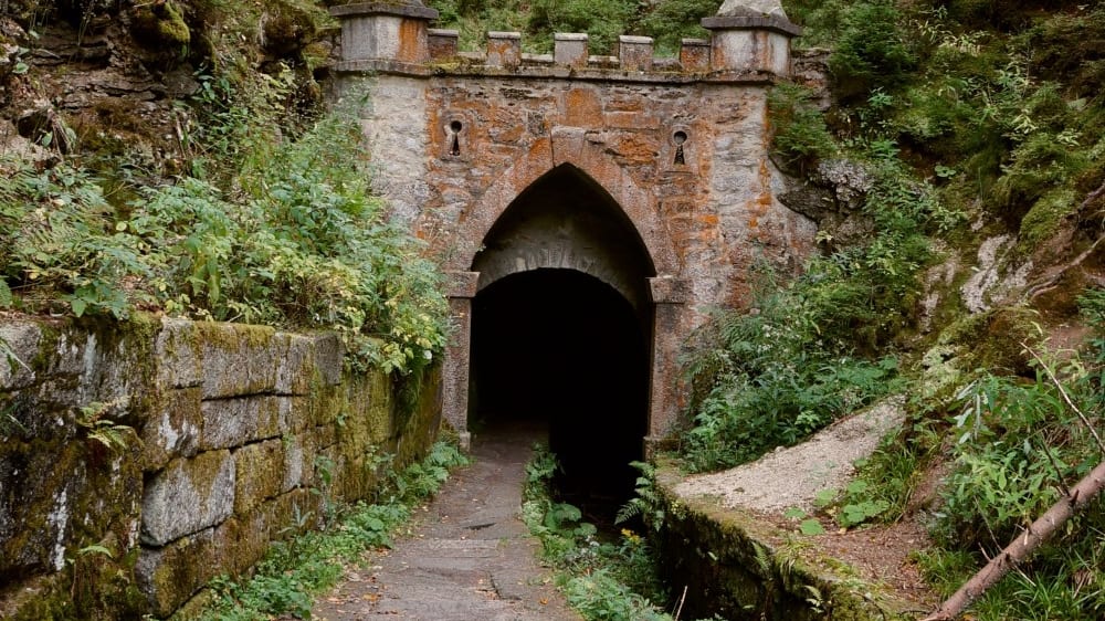 תעלת שוָורצֶנבֶּרג