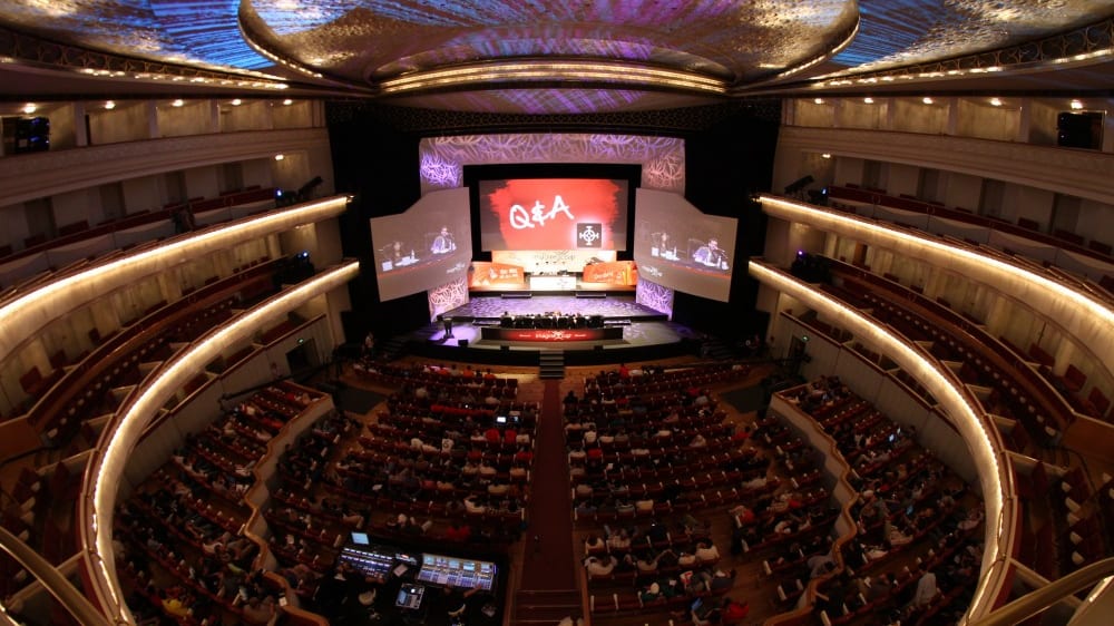 אולם Moniuszki בתיאטרון הגדול