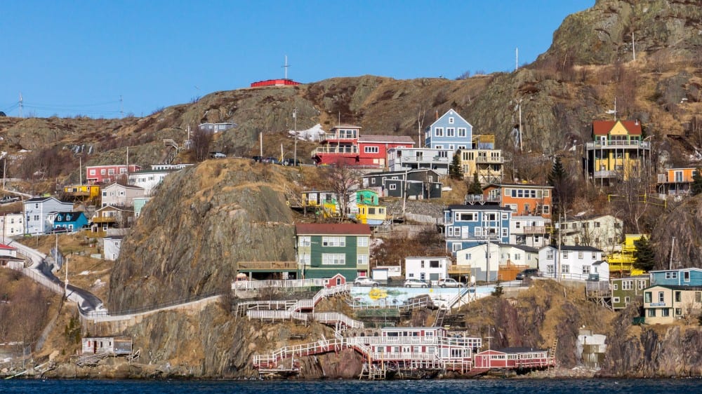 דֶה בּאטֶרי