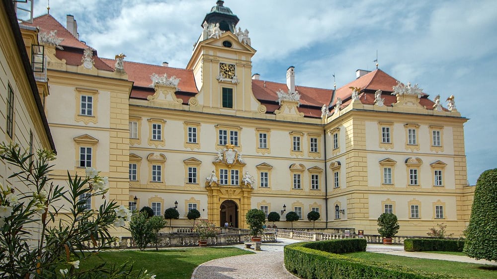 טירת ואלְטיצֶה