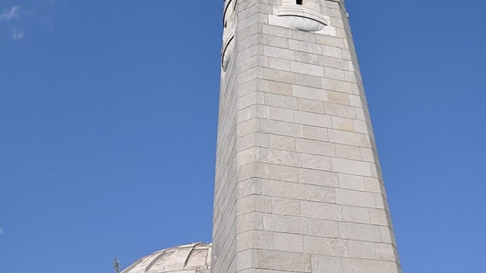 המוזוליאום של טוֹרלֶה