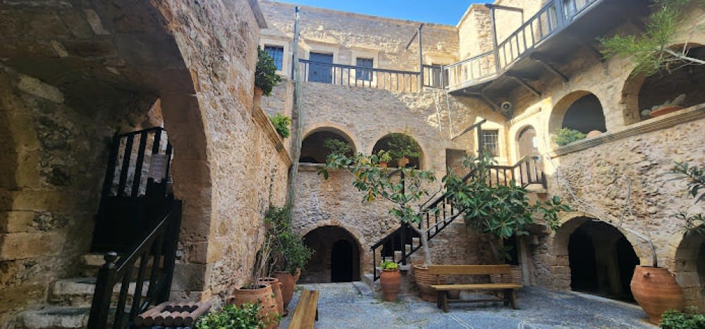 מנזר טוֹפלוּ