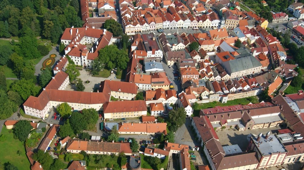 טְרְזֶ׳בּוֹן