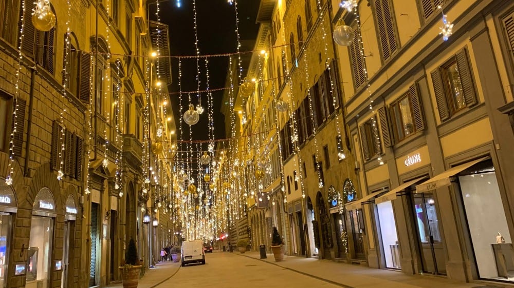 וִיָה דֶה׳ טוֹרנאבּוּאוֹני