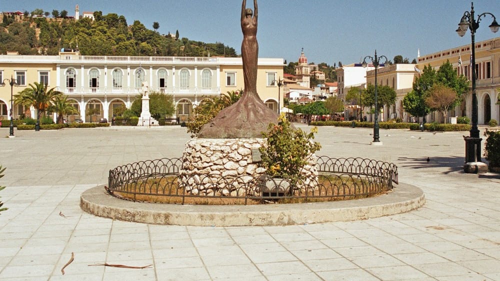 פּלאטֵיאָה סוֹלוֹמוּ בעיירה זאקינתוֹס