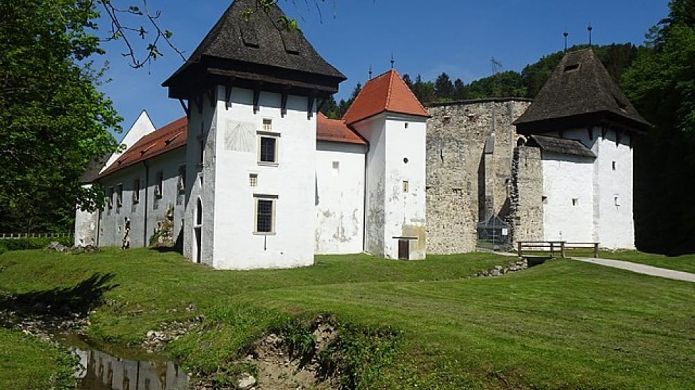 מנזר ז׳יצֶ׳ה