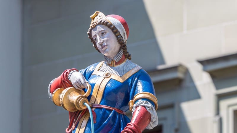 אנה־זיָילֶר־בּרוּנֶן