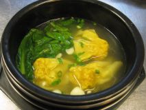 5. Wonton Soup (Singaporean)