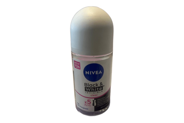 Nivea Black & White Invisible Original Roll on For Men 50ml