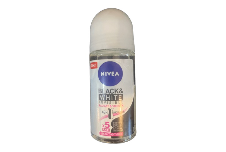 Nivea Black Et White Invisible Original Roll On