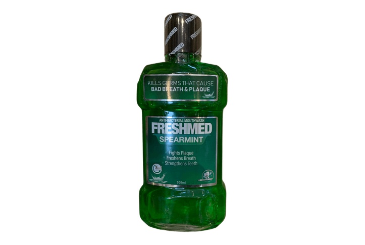 Anti bacterial mouthwash freshmed spearmint 500ml