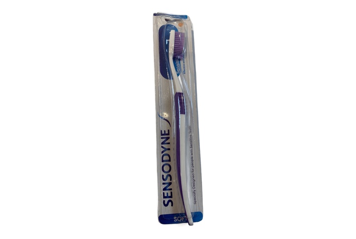 SENSODYNE SOFT SENSITIVE&GENGIVE TOOTHBRUSH