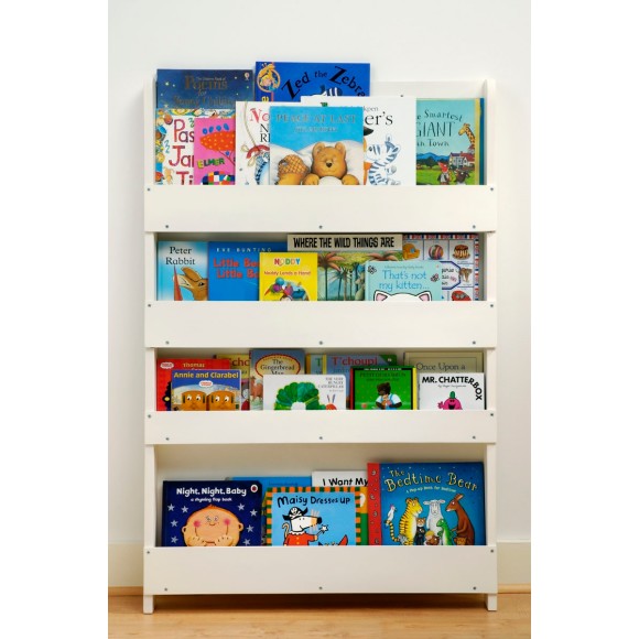 Tidy books bookcase with no alphabet hardtofind.