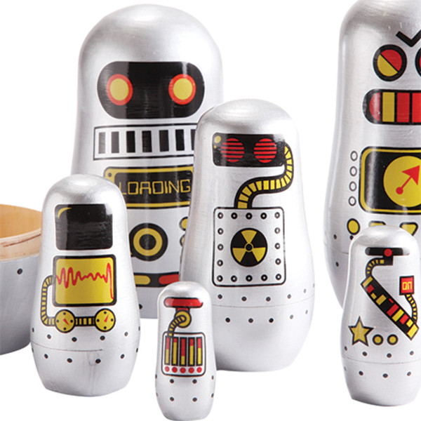 Robot deals russian dolls