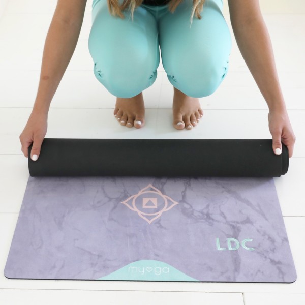 Chakra Luxurious Vegan Suede Yoga Mat –