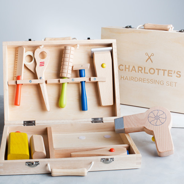 wooden toy hairdressing set