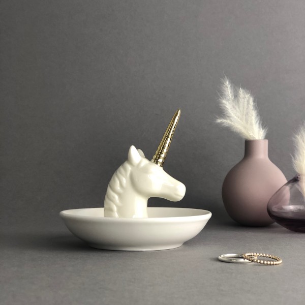 Unicorn jewellery online stand
