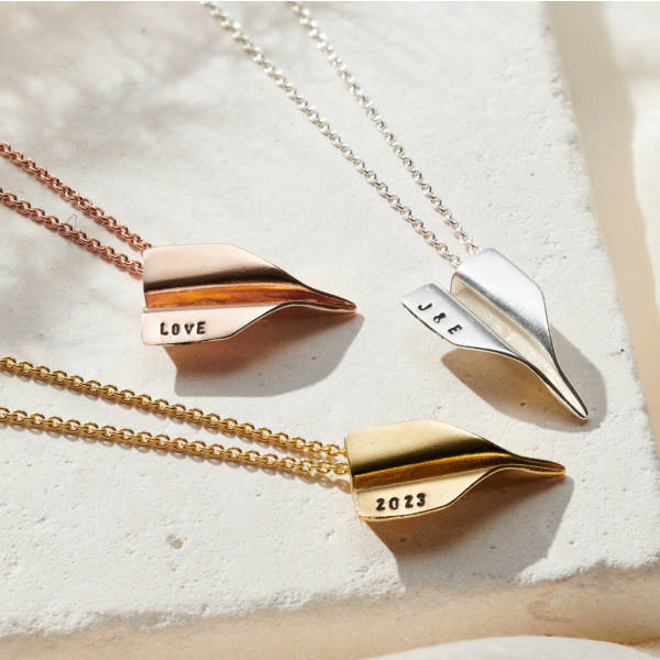 Airplane necklace outlet white gold