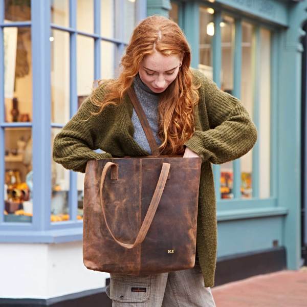 Personalised leather cheap handbags