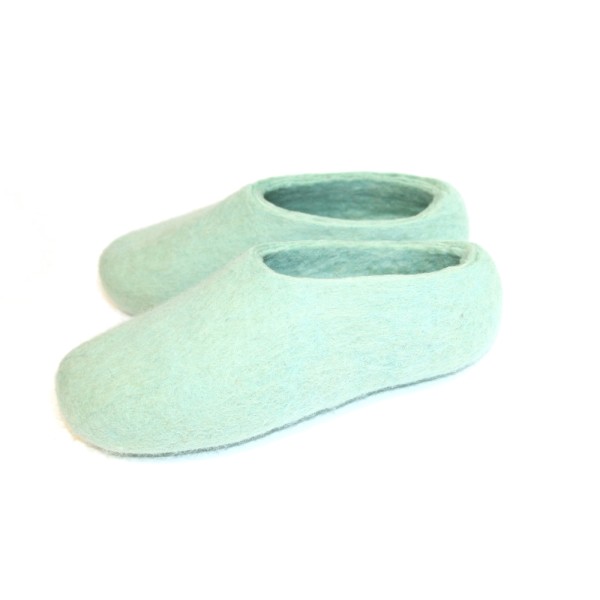 Women's Slippers in Felt in Mint