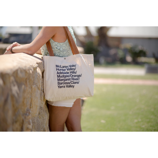 krybdyr impuls Grudge Australia Wine Regions Wine Tote Bag | hardtofind.