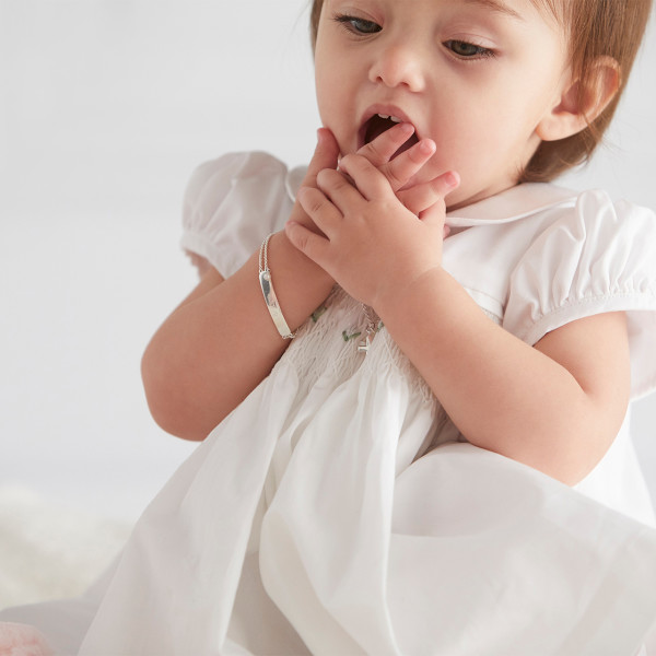 Baby's christening bracelet shop