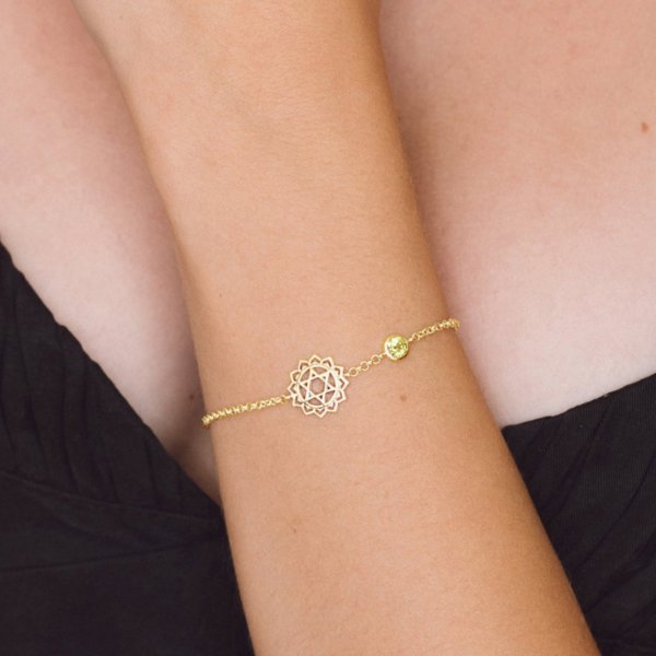 HEART CHAKRA BRACELET GOLD