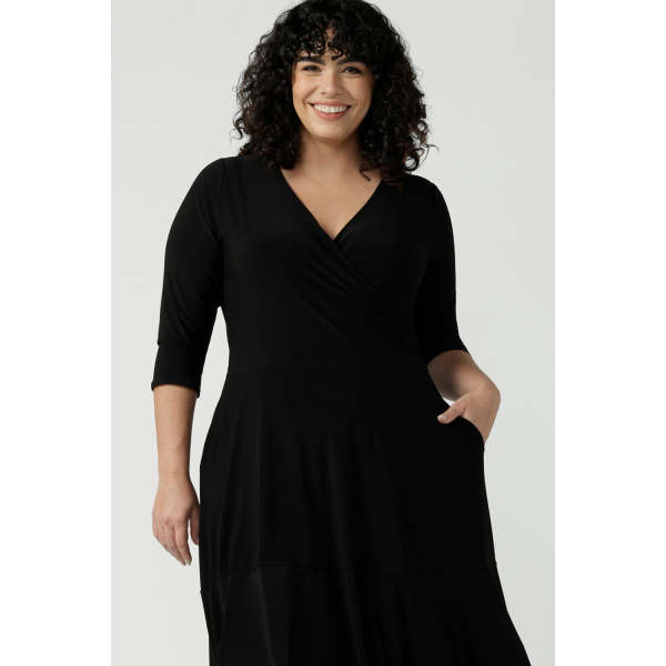 Bettina Reversible Petite Dress in Black