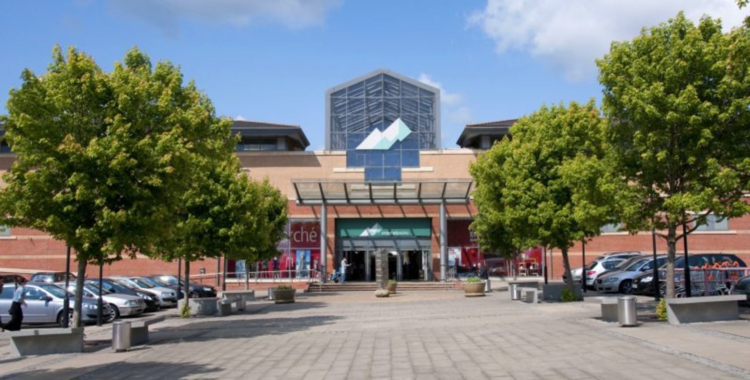 Description\n\nOver 500,000 sq ft shopping centre anchored by a 90,000 sq ft Sainsbury’s and 56,000 sq ft M&S.\n\nOther key retailers include Next, Wilkinson’s and New Look.\n\nFloorspace available: 500 sq ft – 10,000 sq ft....