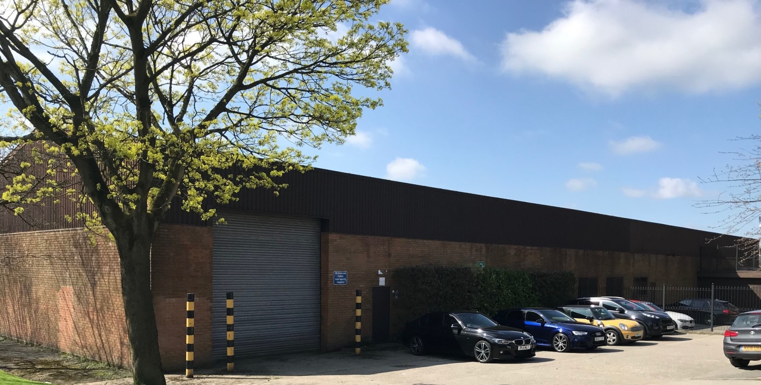 The property comprises of a single bay steel portal framed workshop/warehouse building, with an asbestos cement roof cladded and 10% roof lights

There are offices and staff facilities to the far end of the building. There is a communal yard to the r...