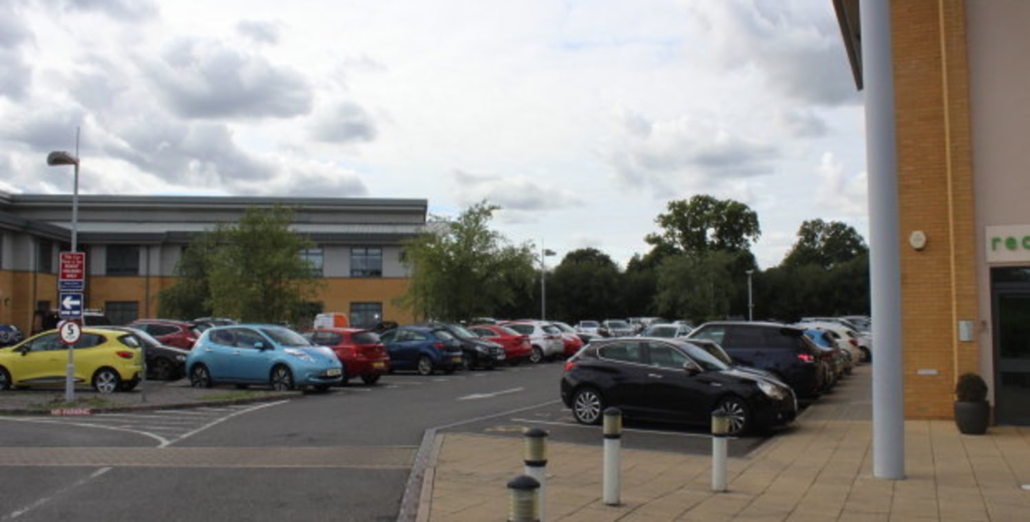 Basepoint Crawley offers a range of accommodation to suit most business needs including offices and studios for small to medium sized businesses, incubator units to suit one or two people and flexible multi-purpose spaces suitable for virtually any t...